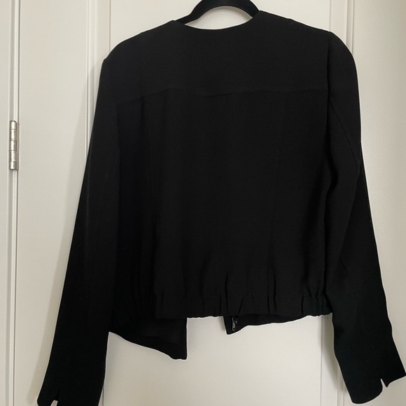 LOFT Moto Black Jacket in Vintage Crepe Size 10 asymmetric zip front Zip pockets - Picture 2 of 9
